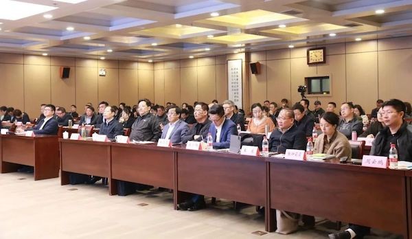 全國水肥一體化提單產技術大培訓啟動，猫咪免费人成网站在线观看數智化賦能糧食單產提升